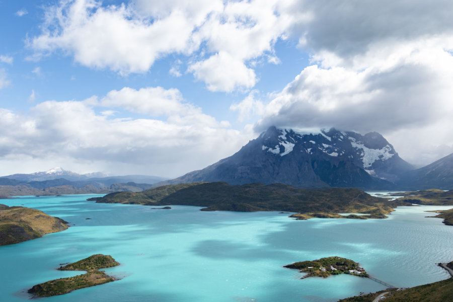 Lac Pehoé depuis le mirador du Condor, Torres del Paine