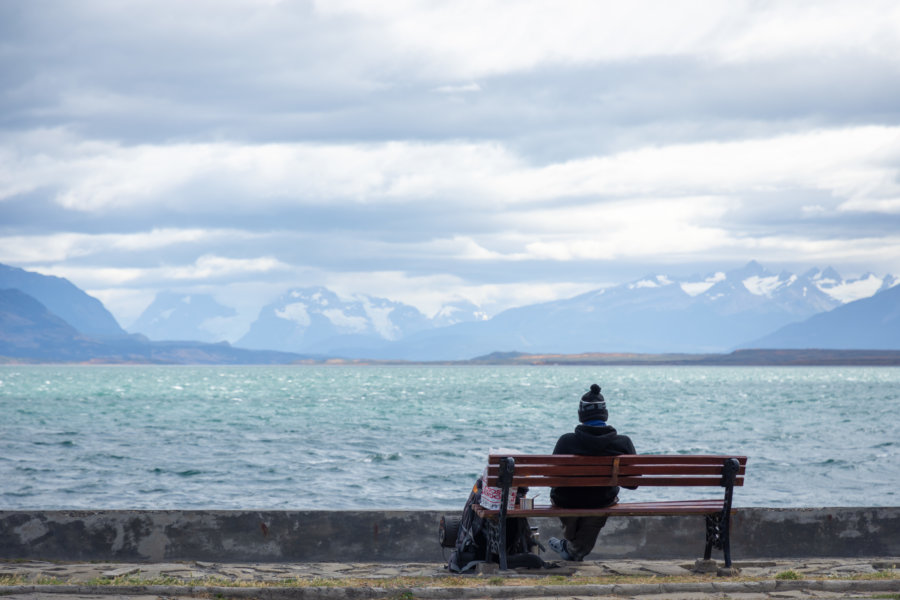 Paysages de montagne à Puerto Natales au Chili