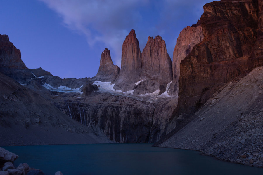 Trek base torres au lever du soleil