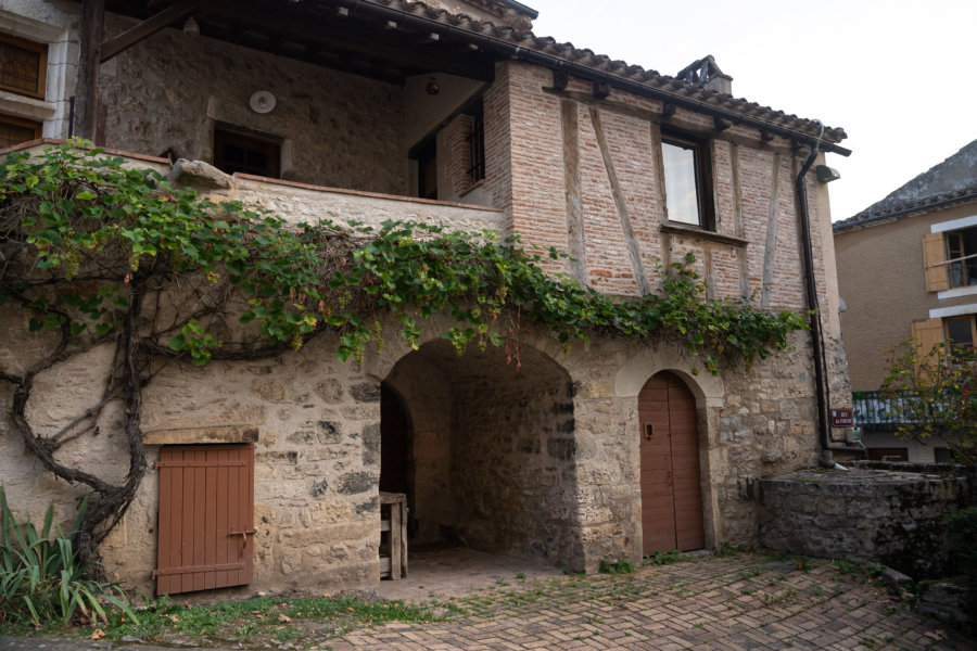 Vieille maison à Albas