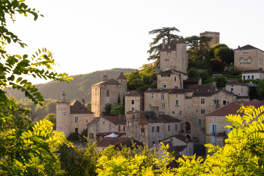 Village de Puy-l'Évêque dans le Lot