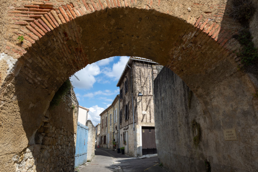 Rue de Lectoure dans le Gers