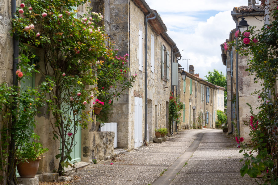 Village de Castéra-Lectourois dans le Gers