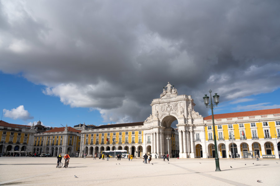 Place du commerce à Lisbonne, Portugal