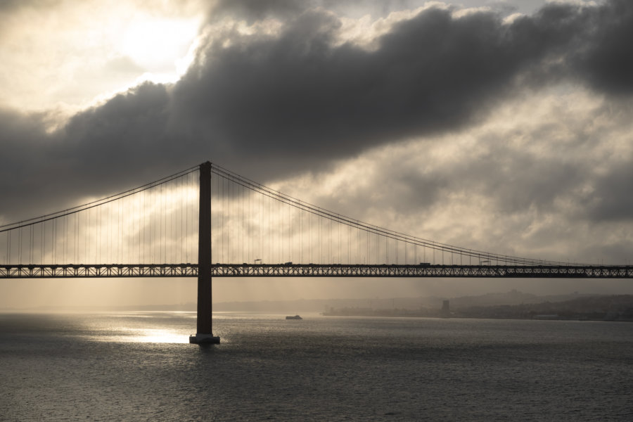 Pont du 25 avril à Almada, Lisbonne