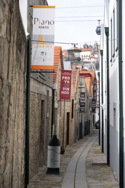 Caves à vin, entrepôts de Porto à Vila Nova de Gaia