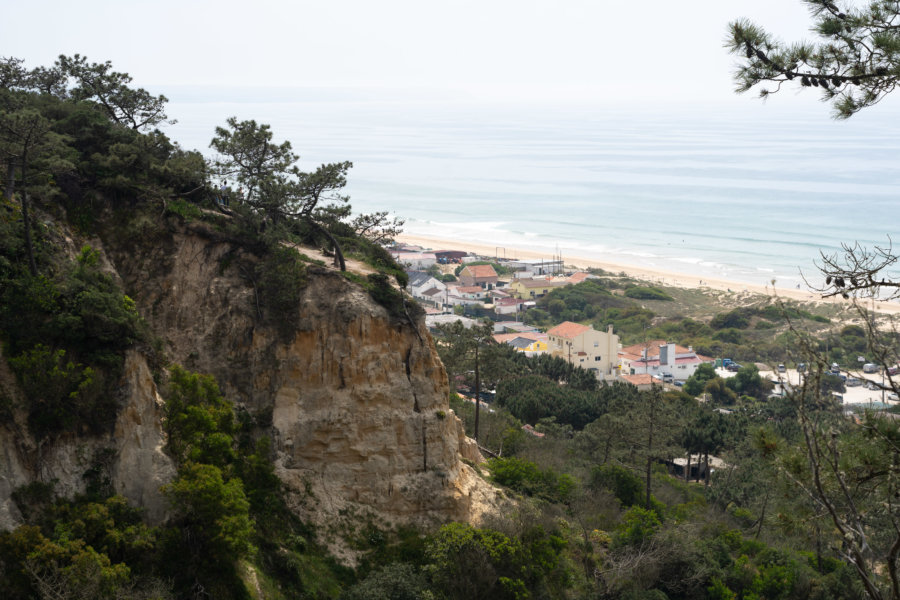 Randonnée sur la côte de Caparica près de Fonte da Telha