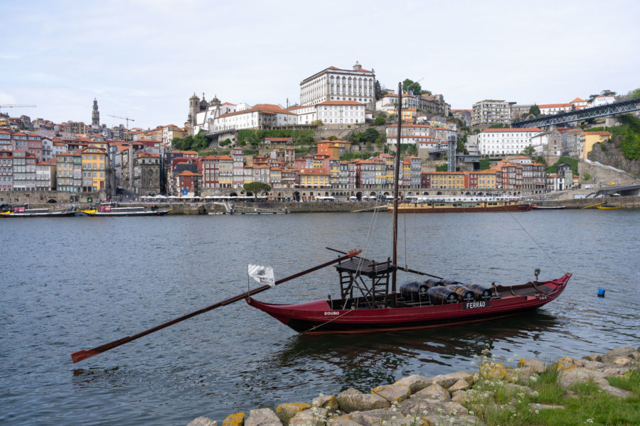 Bateau sur le Douro à Vila Nova de Gaia