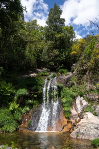 Cascade à la fin de la randonnée à Soajo