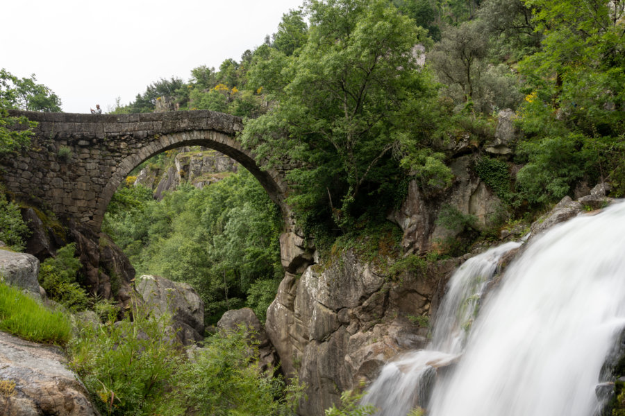 Pont du diable à Peneda Geres, Portugal