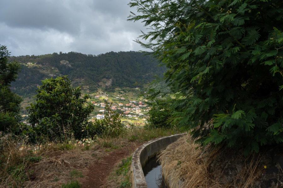 Randonnée sur une levada près de Machico et Caniçal à Madère