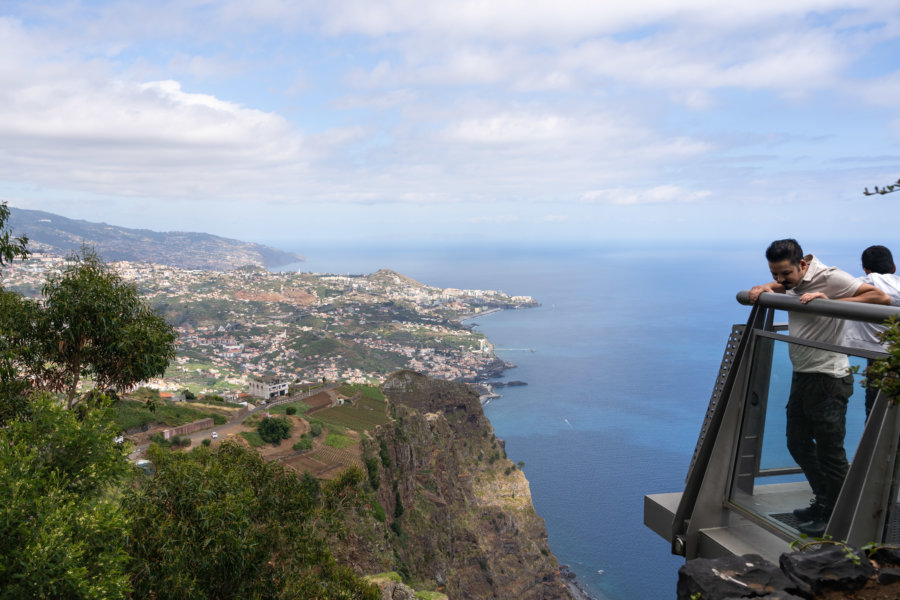 Belvédère de la falaise Cabo Girao à Madère