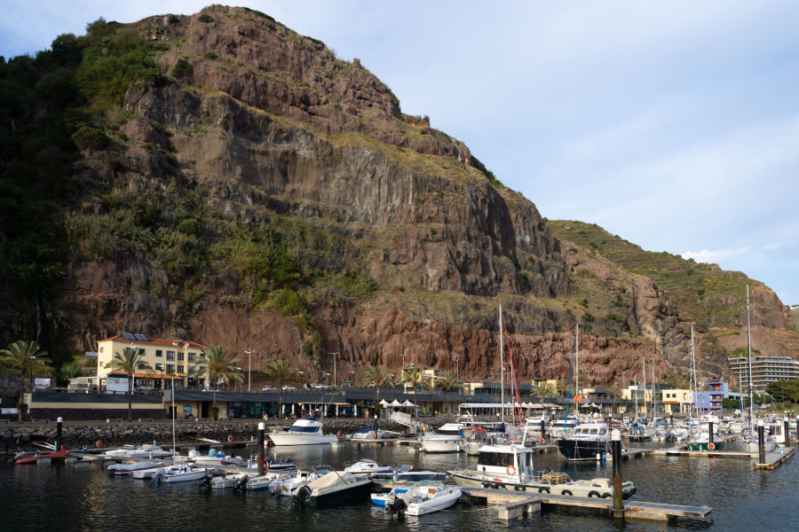 Port de plaisance à Calheta