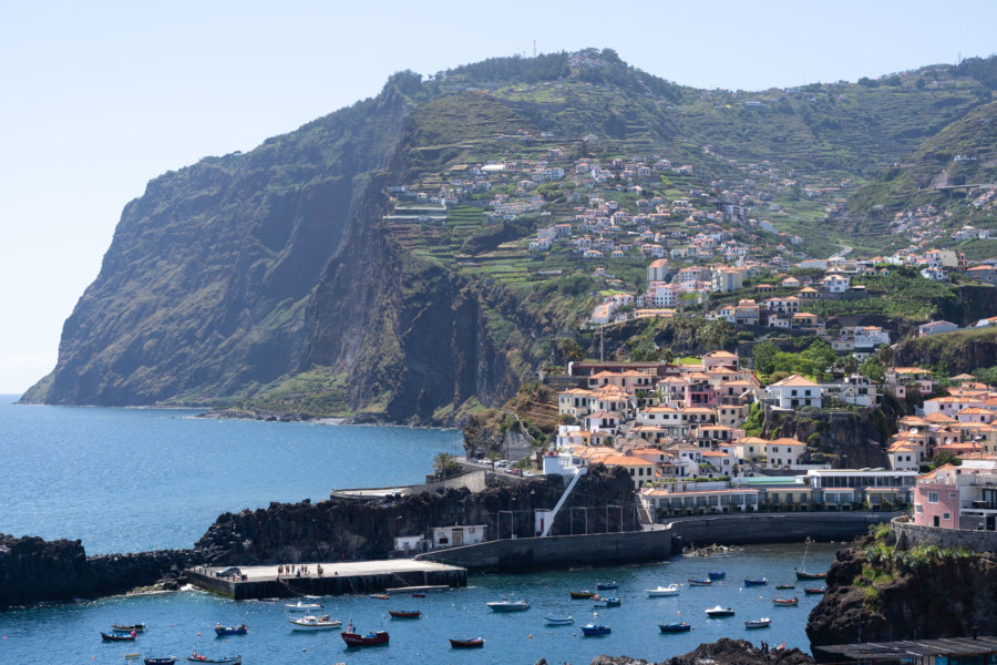 Village de Camara de Lobos et Falaise de Cabo Girao