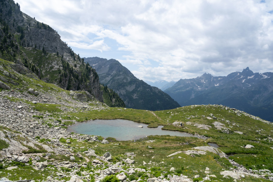 Lacs des sept laux, trek à la montagne, Belledonne