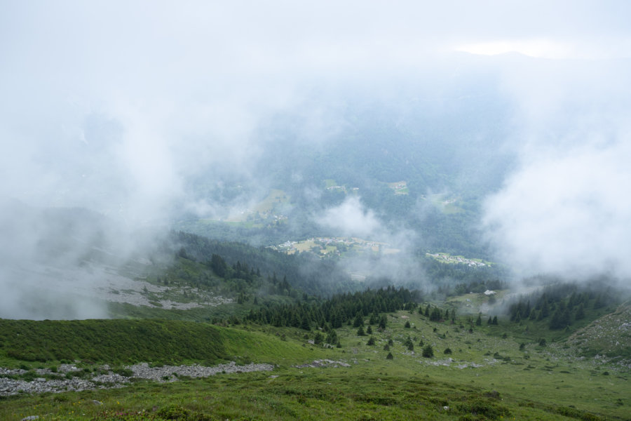 Randonnée à Belledonne, nuages au-dessus du Haut-Bréda