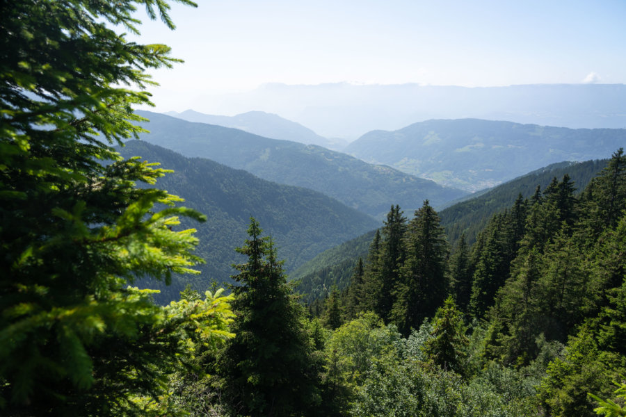 Randonnée à Belledonne entre le Collet d'Allevard et le refuge de la pierre du carré