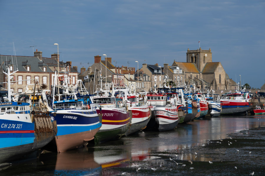 Port de Barfleur, village de la Manche