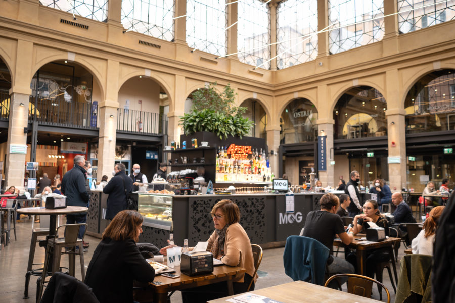 Restaurant de Gênes : food court du MOG