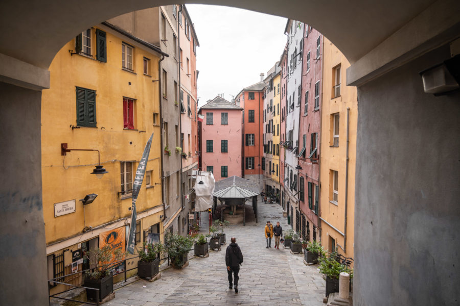 Piazza dei Truogoli di Santa Brigida à Gênes