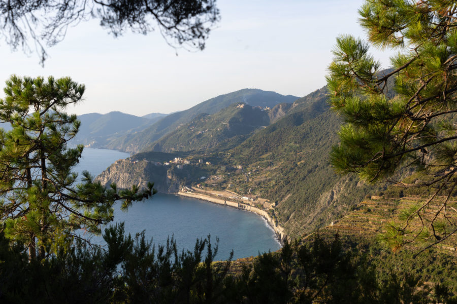 Randonnée dans les Cinque Terre à l'automne entre Manarola et Riomaggiore