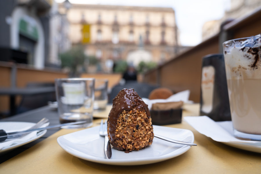 Arancino au chocolat à Catane