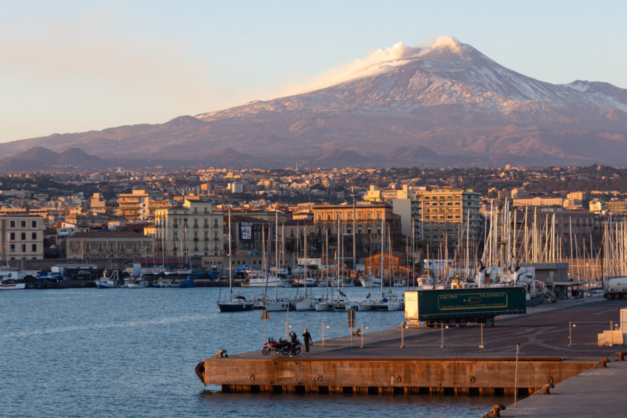 Port de Catane et Etna