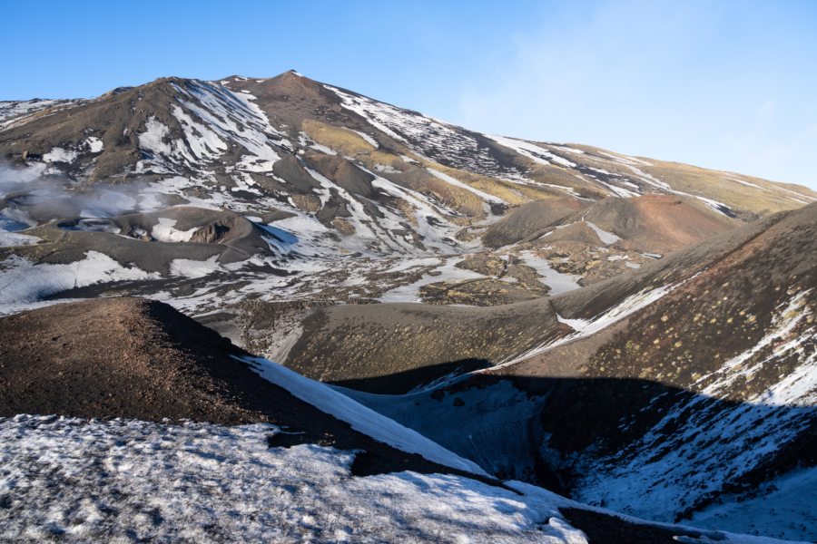 L'Etna sous la neige : randonnée sur le cratère Silvestri