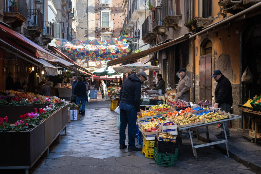 Marché aux fruits et légumes à Catane