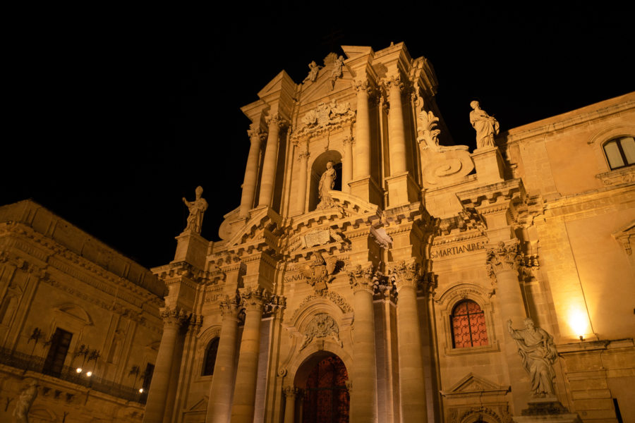 Cathédrale de Syracuse la nuit