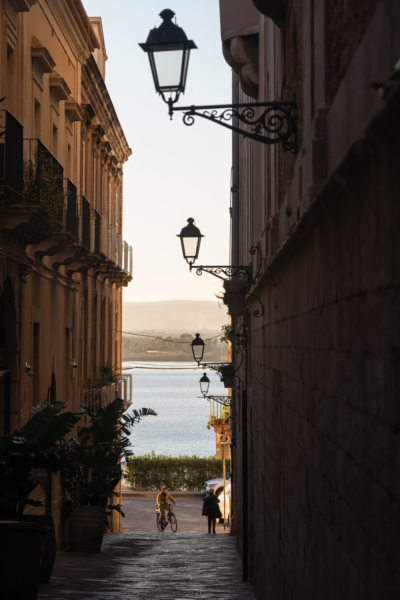 Ruelle sur l'île d'Ortygie à Syracuse