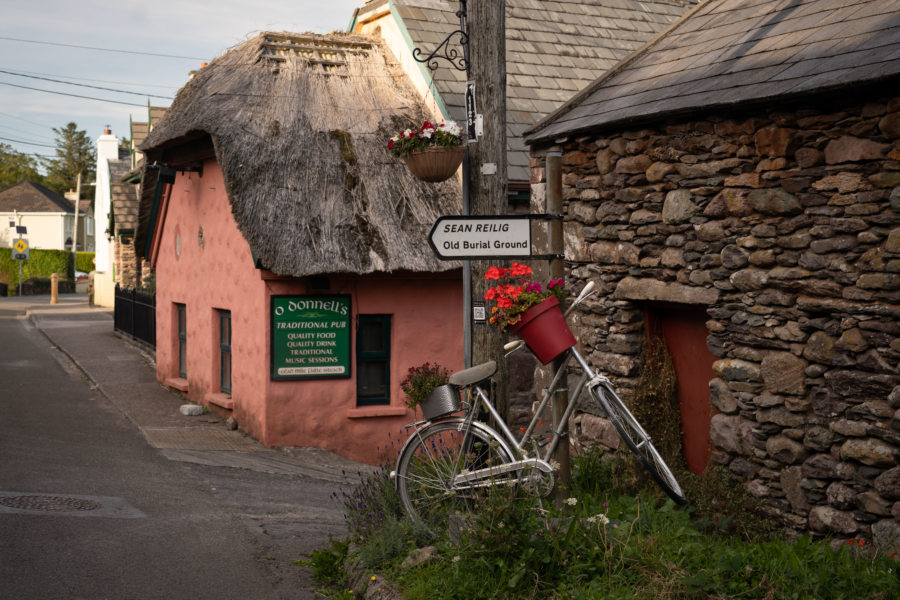 Village de Cloghane en Irlande, péninsule de Dingle