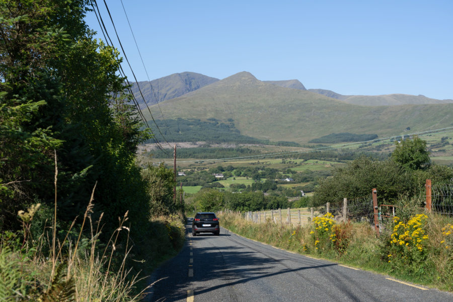 Cloghane et Mount Brandon, sur la randonnée du Dingle way