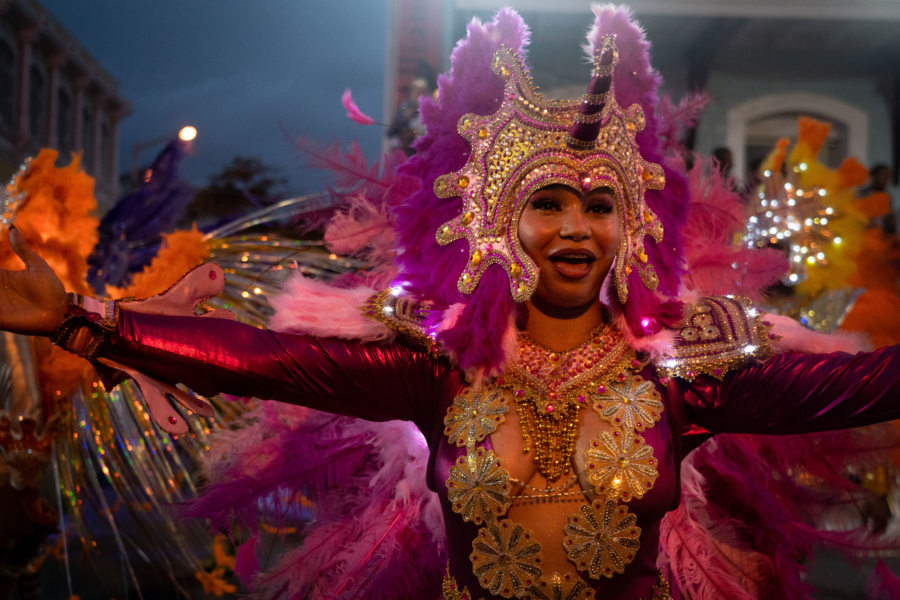 Passista, danseuse au carnaval de Mindelo