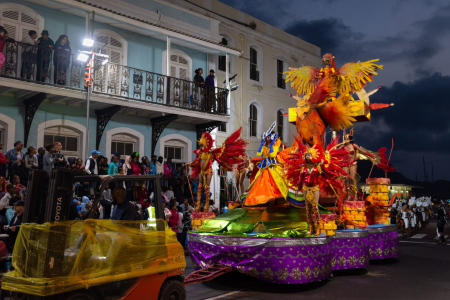 Char au carnaval de Mindelo