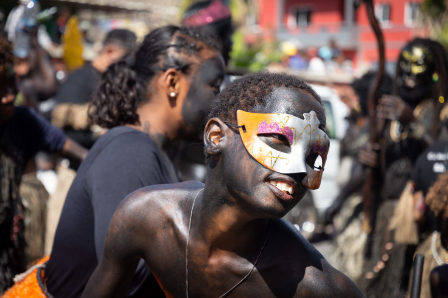 Enfant au carnaval de Mindelo