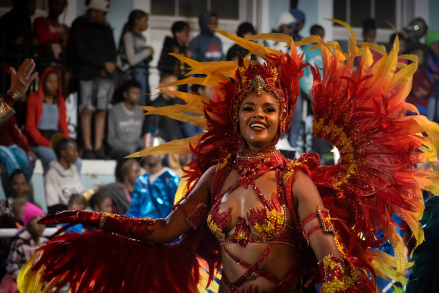Danseuse au Carnaval de Mindelo