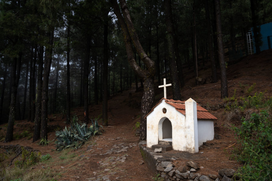 Randonnée vers le Pico da Cruz, chapelle