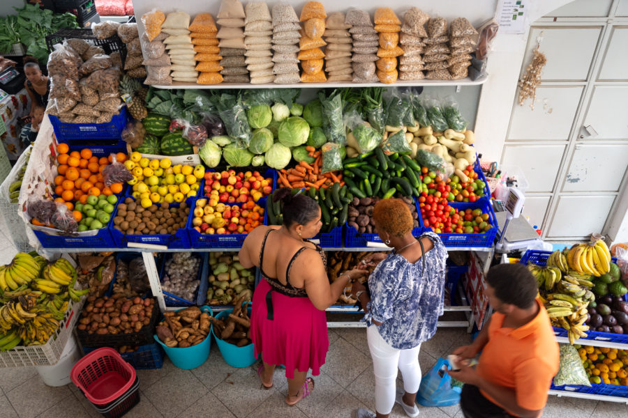 Marché des fruits et légumes à Sao Filipe, Fogo
