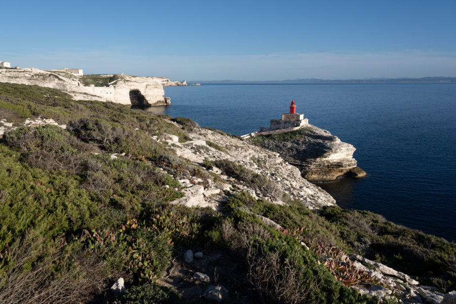 Randonnée au phare de la Madonetta à Bonifacio
