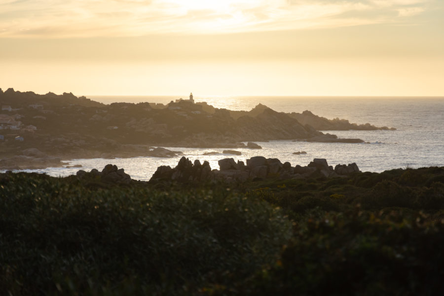 Coucher de soleil sur le Capo Testa depuis Gallura en Sardaigne