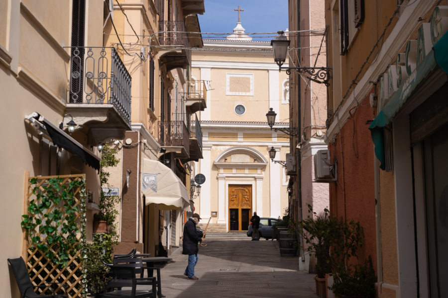 Eglise dans la ville de la Maddalena au nord de la Sardaigne