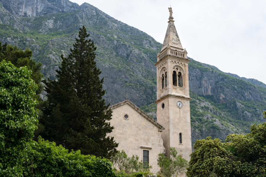 Eglise Saint-Eustache à Dobrota, Kotor