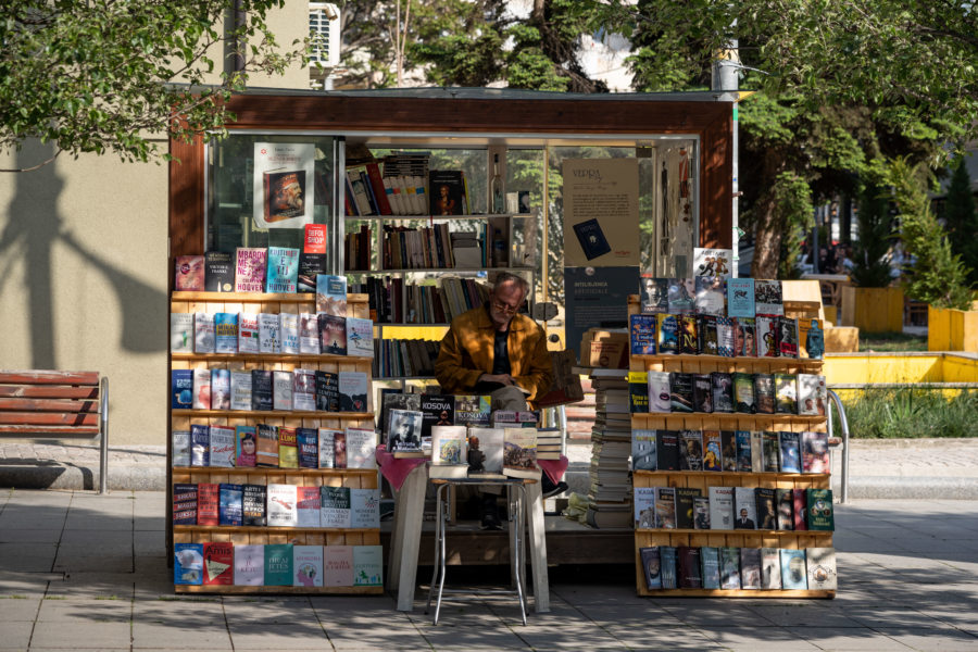 Boutique de livres à Pristina, Kosovo