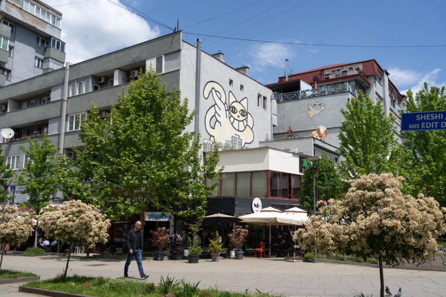 Visite de Pristina, capitale du Kosovo