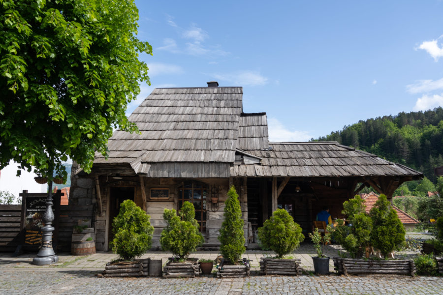 Maison traditionnelle à Kolasin, Monténégro