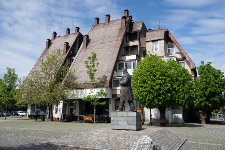 Place de Kolasin, voyage au Monténégro