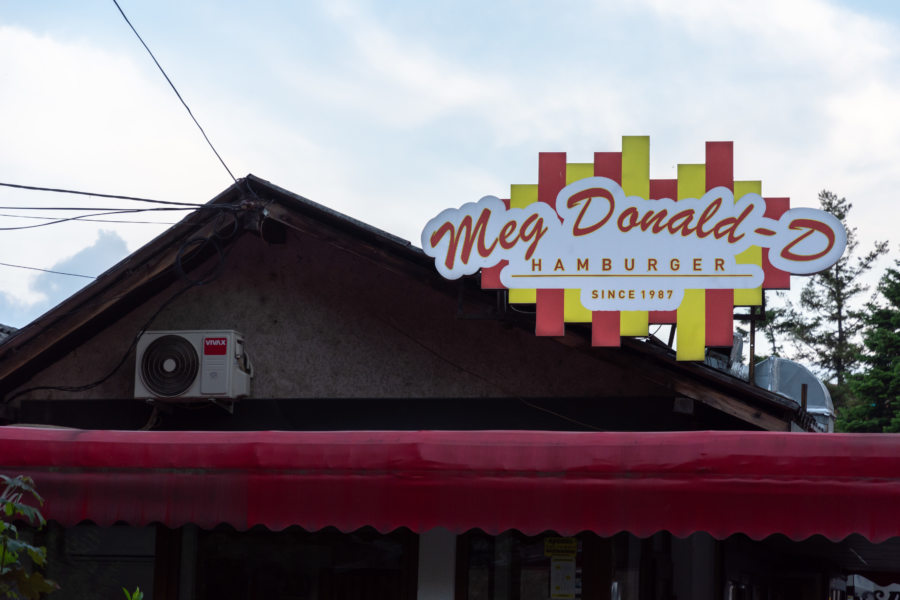 Resto Meg Donald au Kosovo