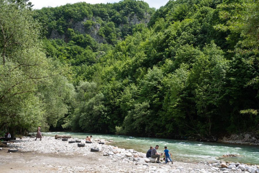 Rivière à Peja, canyon de Rugova, Kosovo