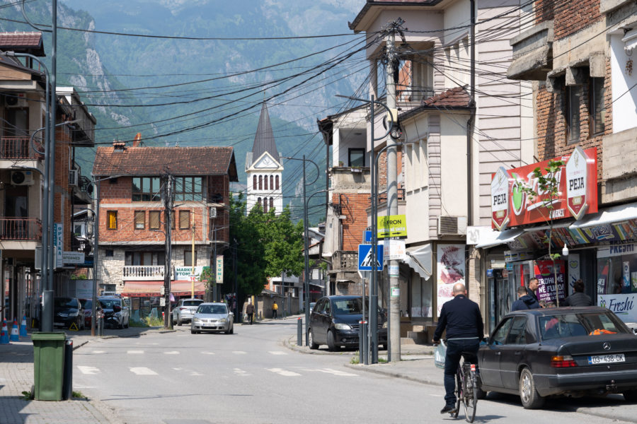 Ville de Peja au Kosovo